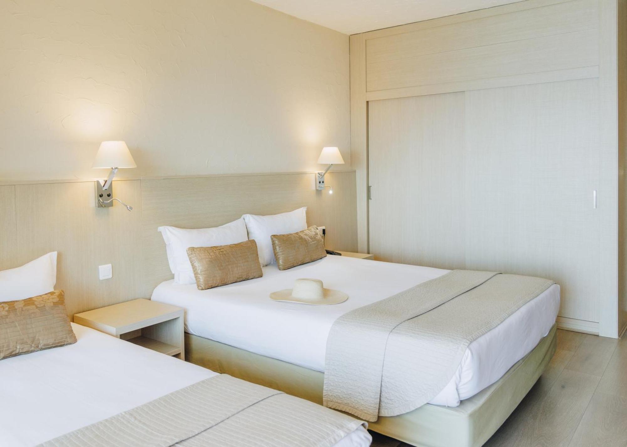 Alivi Hotel Ville-di-Pietrabugno Buitenkant foto
